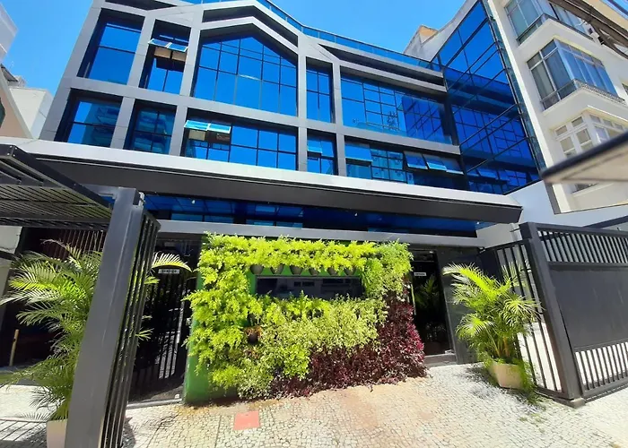 BAMBINA HOTEL -Adultos Somente